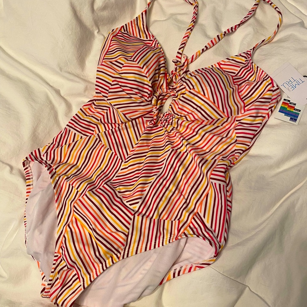 New one piece swim suit